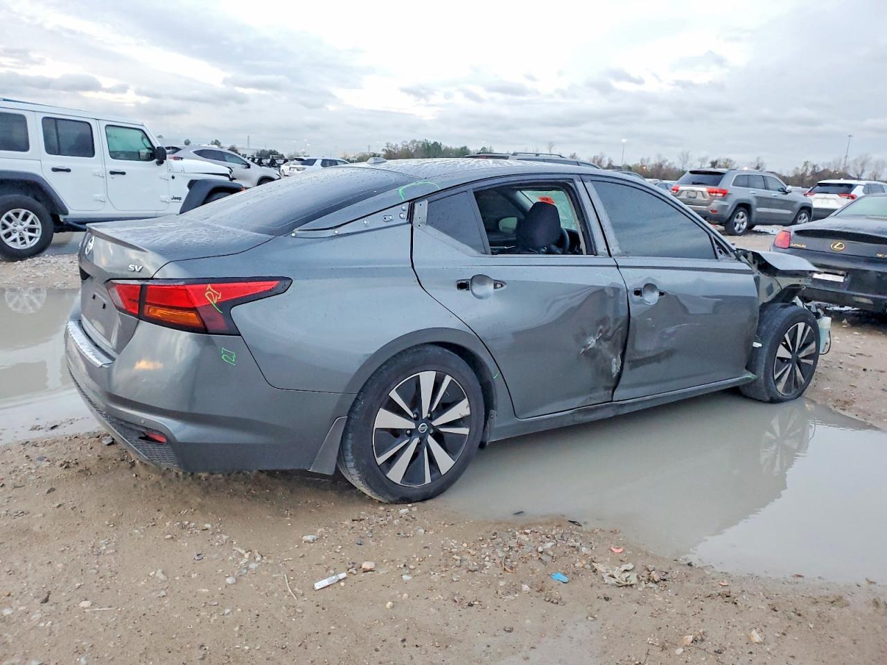 2021 NISSAN ALTIMA