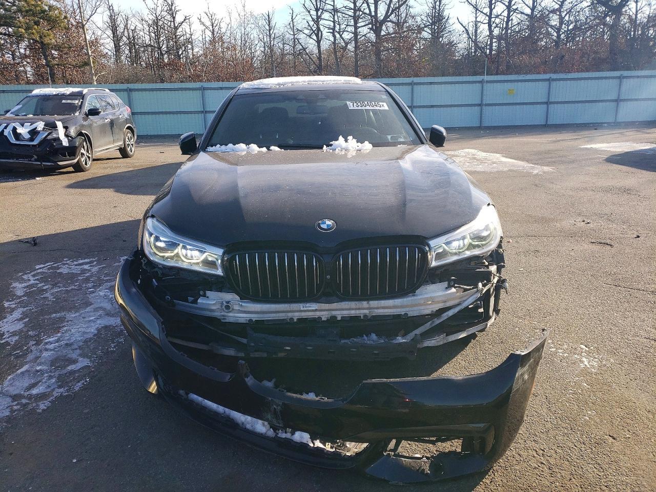 2016 BMW 7 series