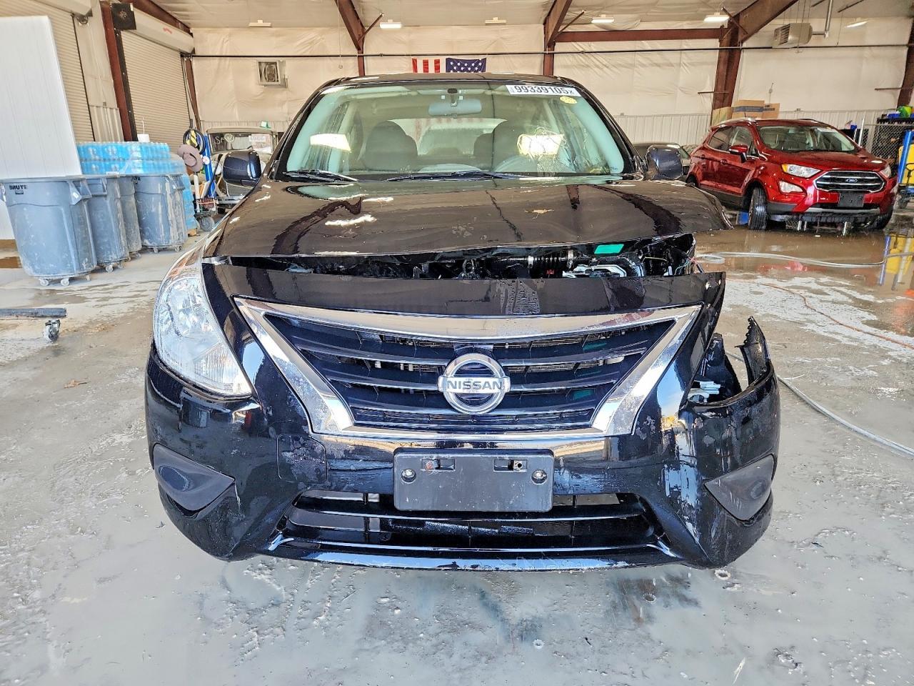 2015 NISSAN VERSA