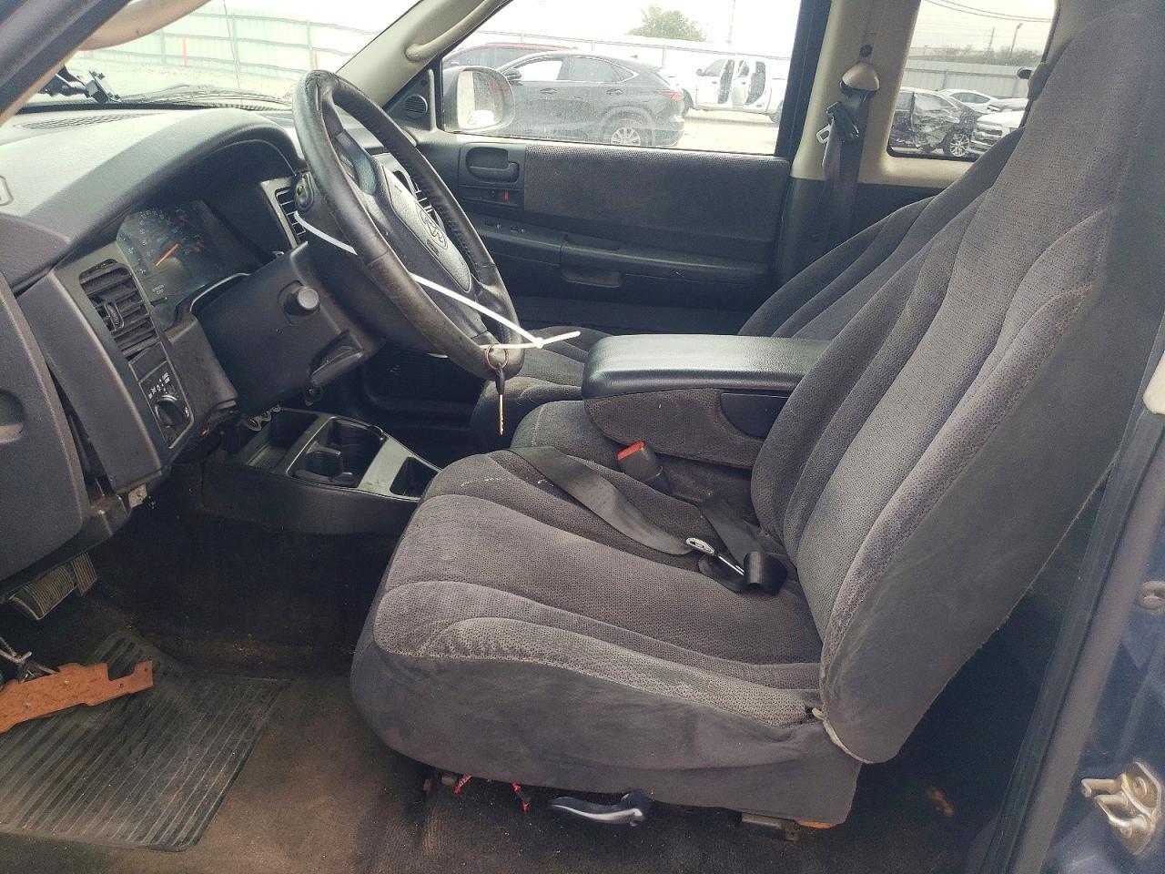 2002 DODGE Dakota