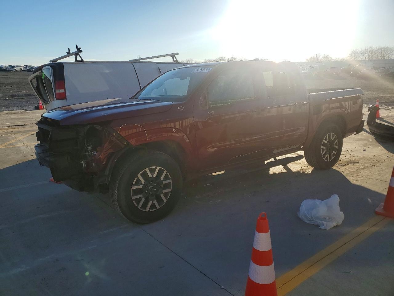 2024 NISSAN Frontier