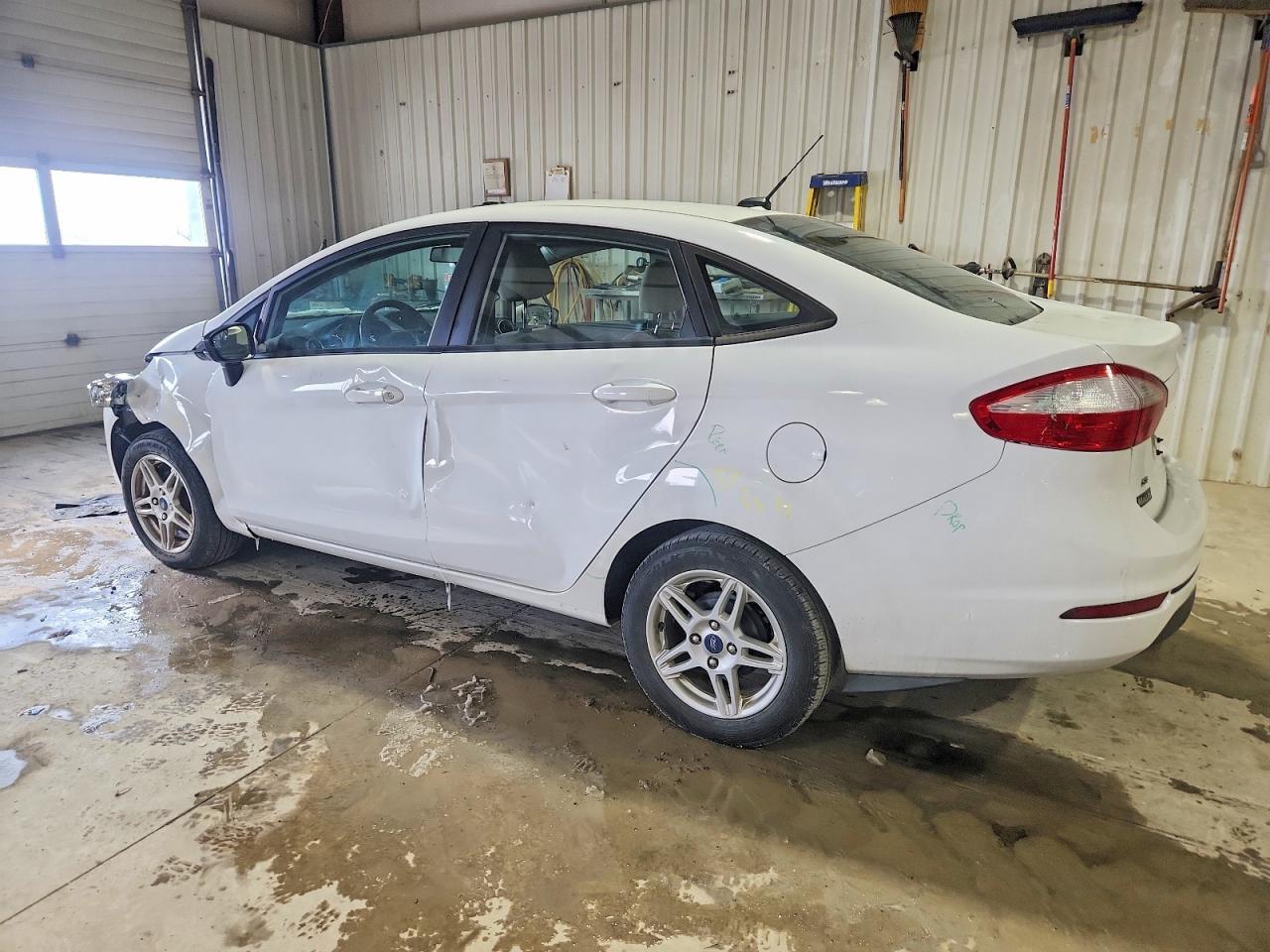 2018 FORD Fiesta