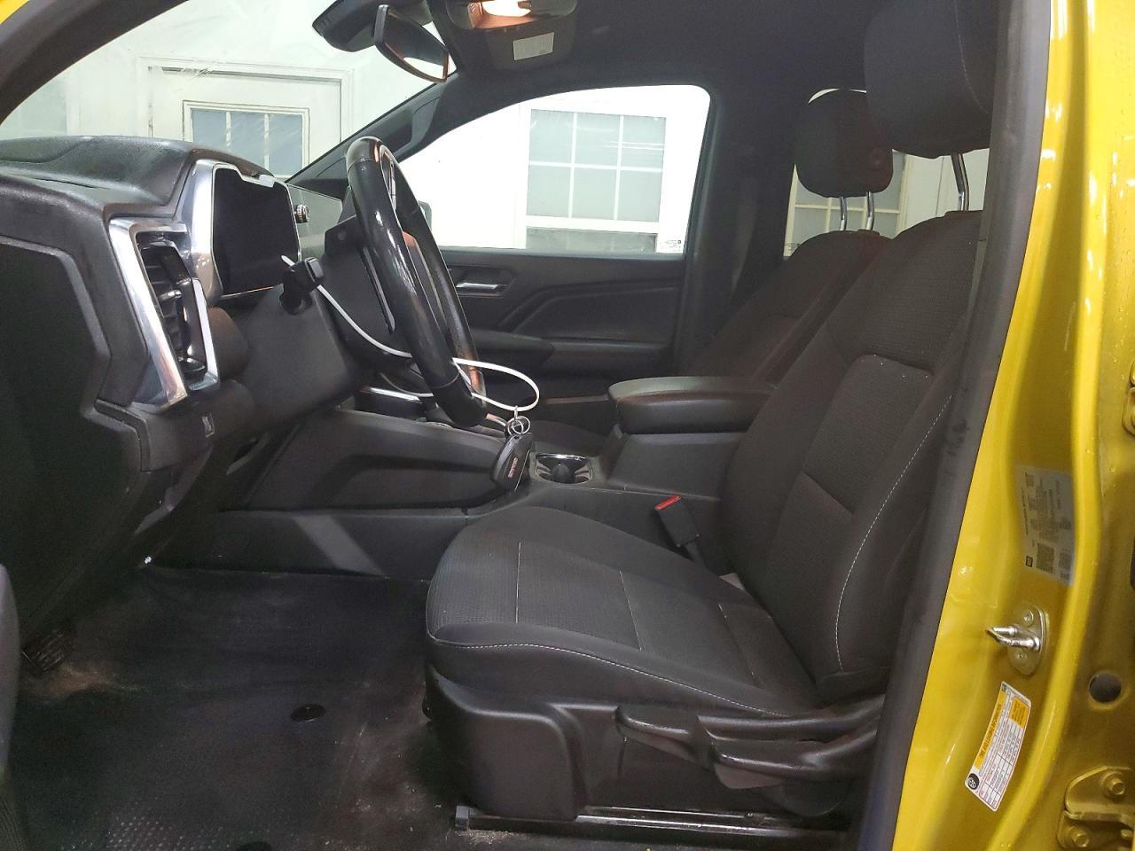 2023 GMC CANYON
