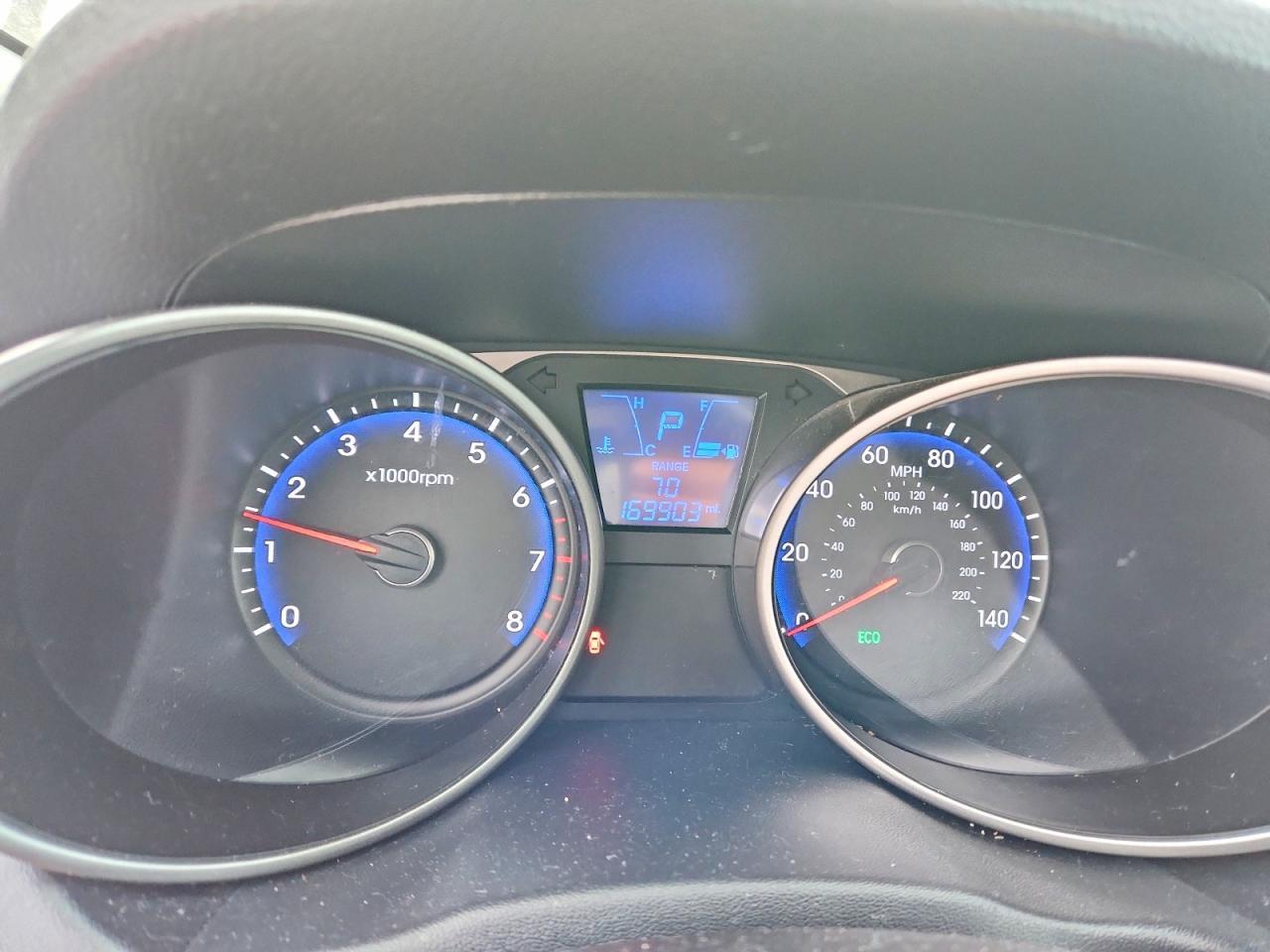 2012 HYUNDAI TUCSON