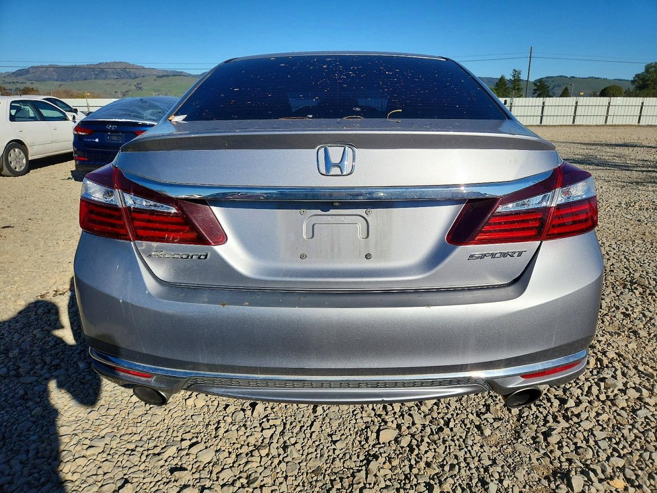 2017 HONDA ACCORD