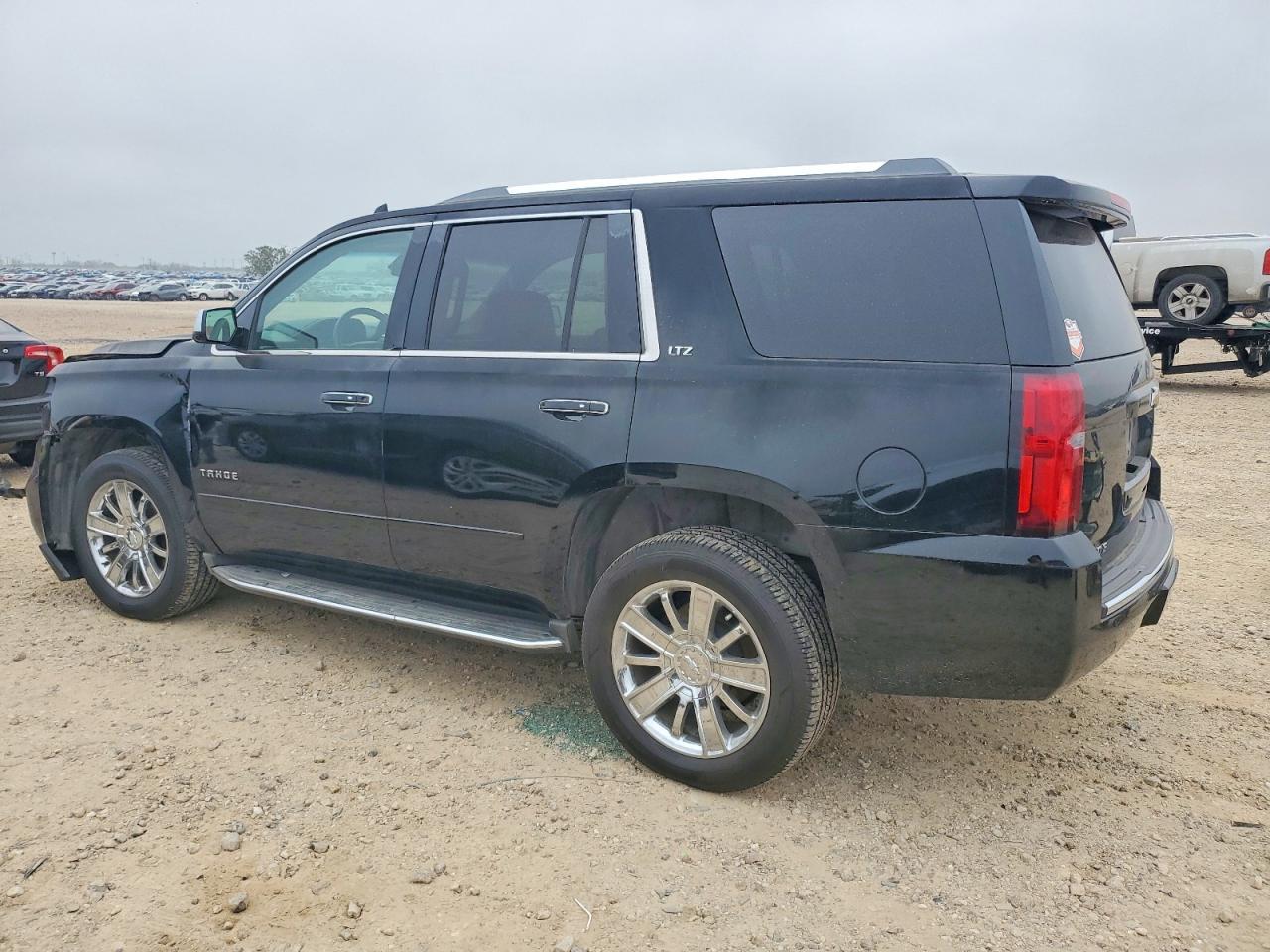 2015 CHEVROLET Tahoe