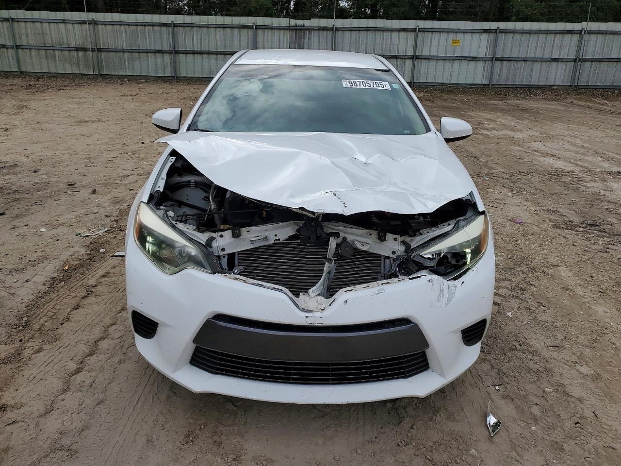 2015 TOYOTA COROLLA