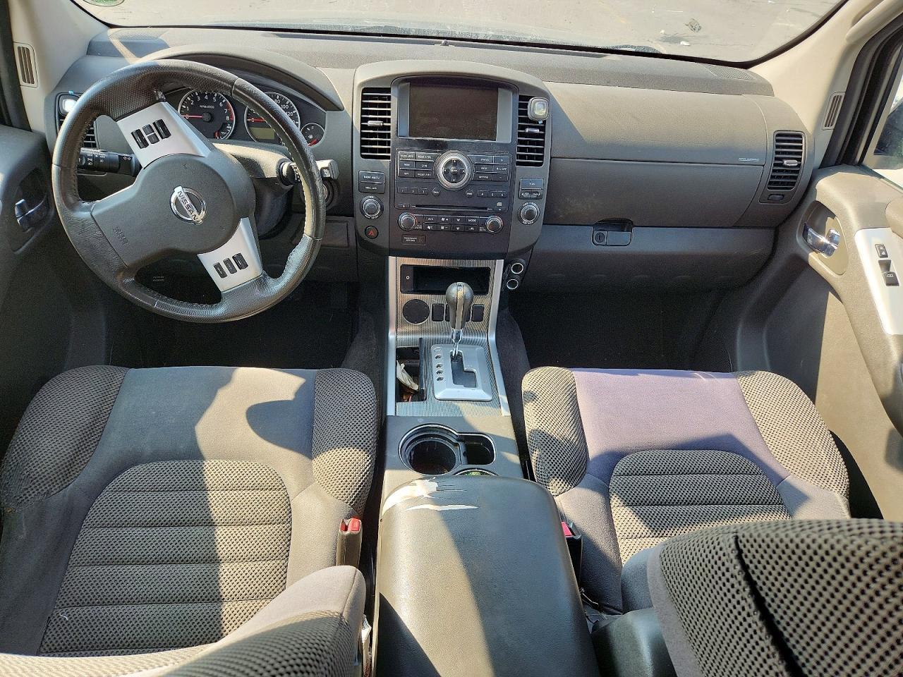 2010 NISSAN PATHFINDER