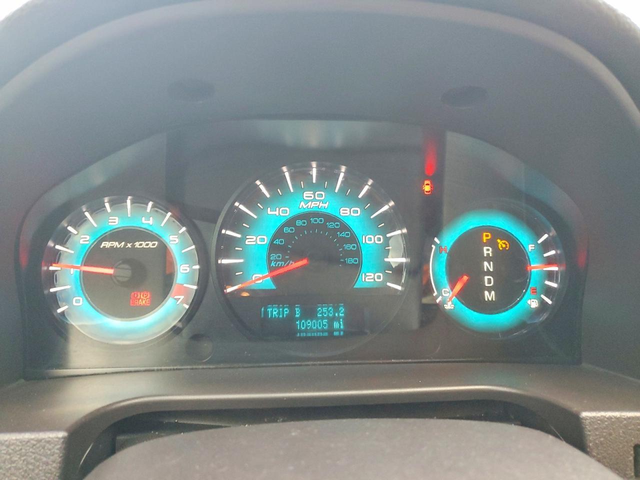2010 FORD FUSION