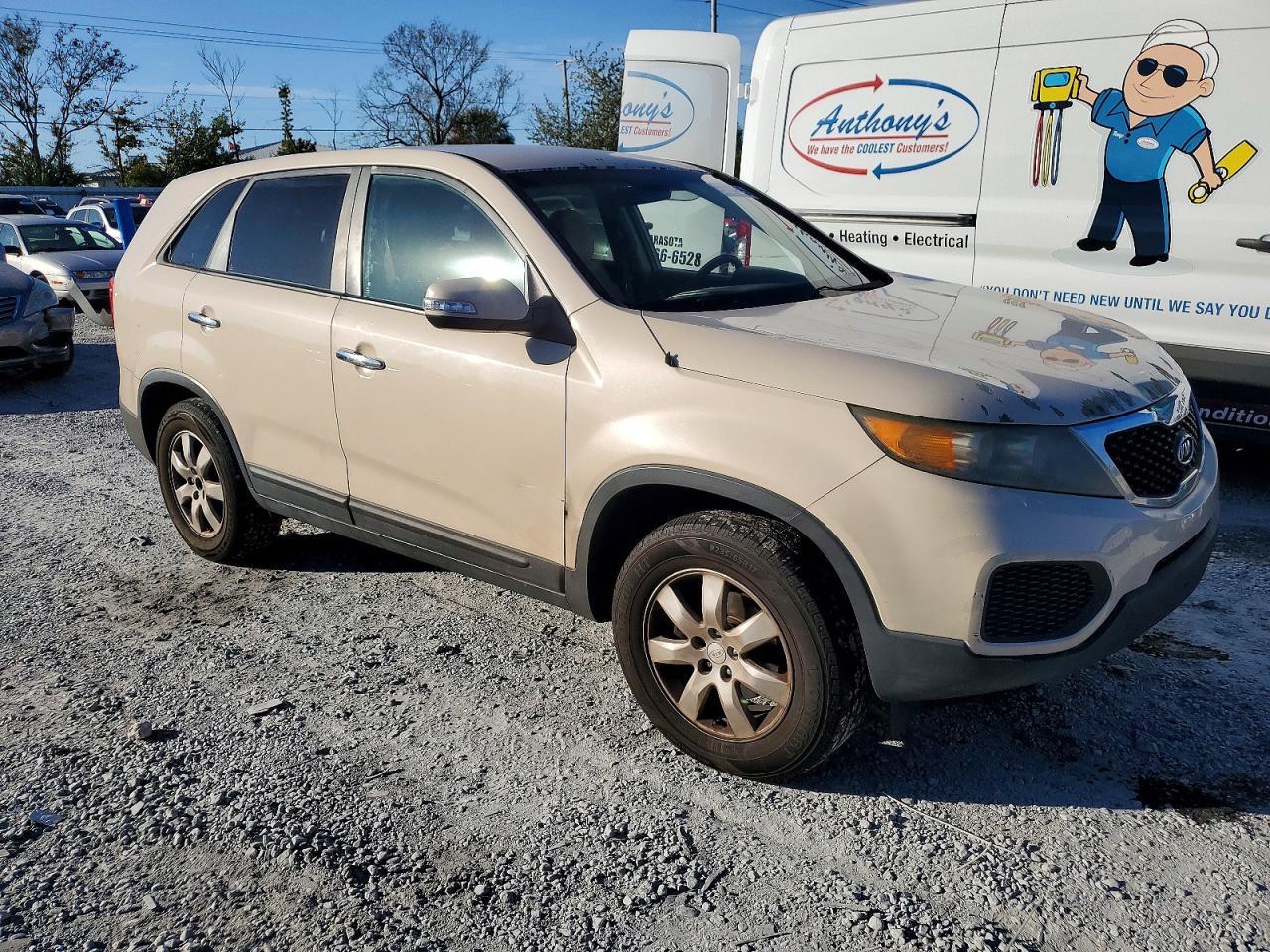 2011 KIA SORENTO