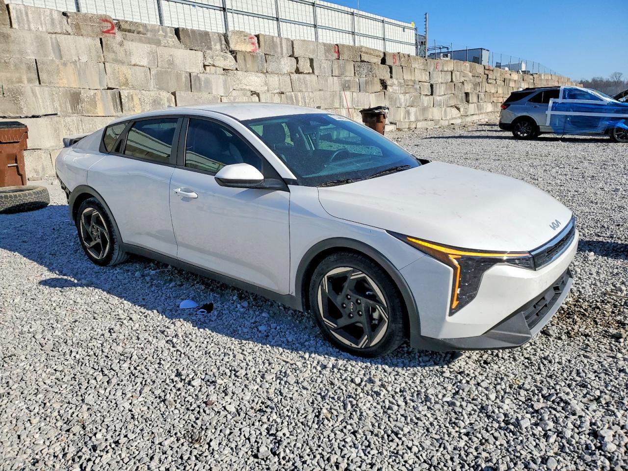 2025 KIA K4