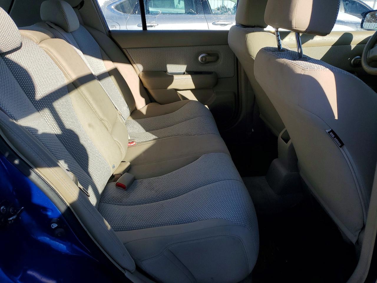 2009 NISSAN VERSA