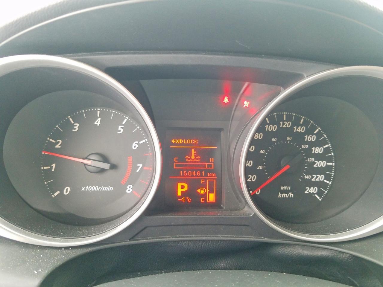 2012 MITSUBISHI RVR