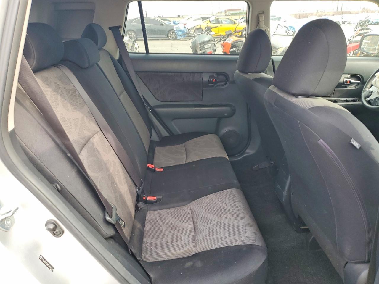 2014 TOYOTA SCION