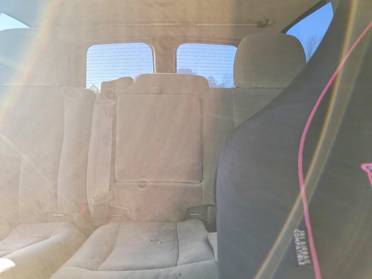 2004 CHEVROLET Tahoe