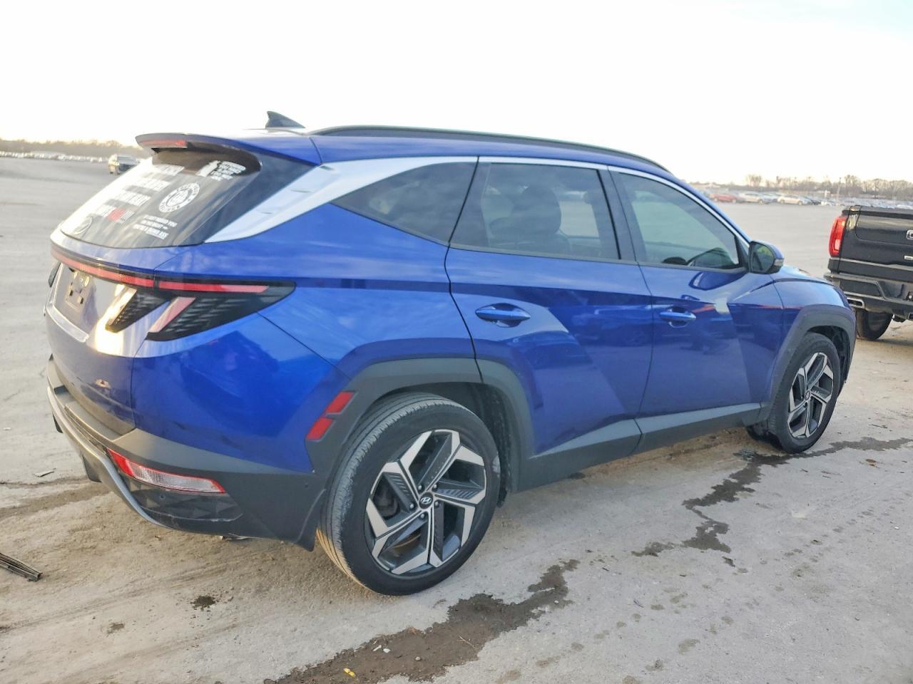 2022 HYUNDAI TUCSON
