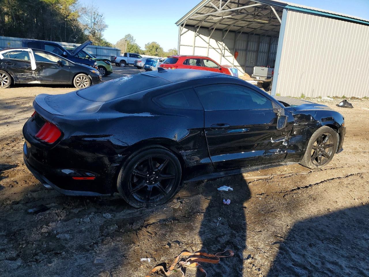 2020 FORD MUSTANG