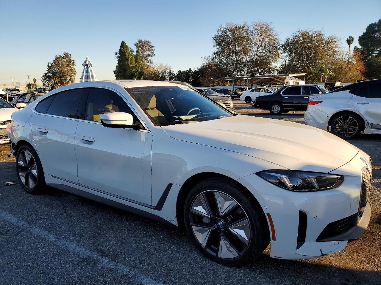 2025 BMW i4