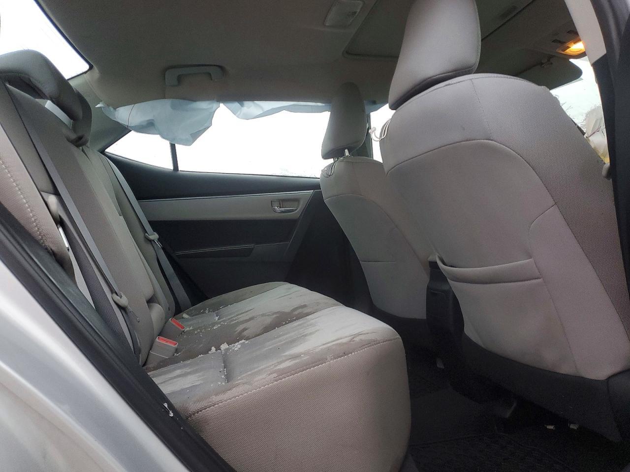 2016 TOYOTA COROLLA