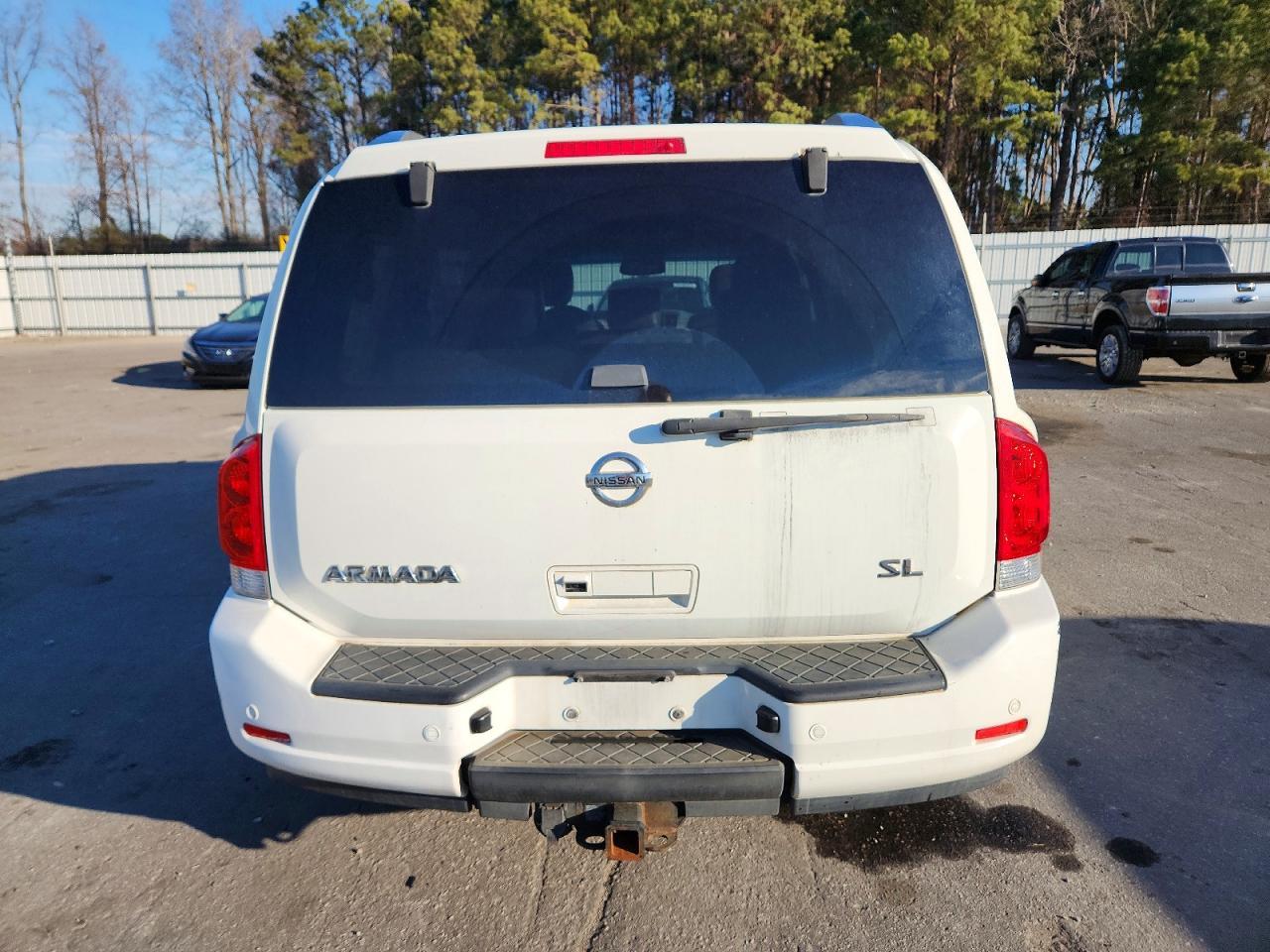 2012 NISSAN Armada