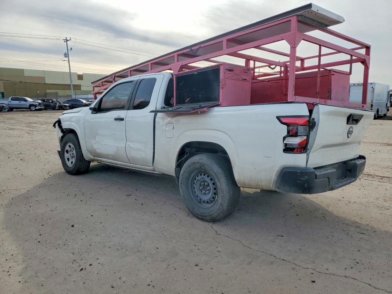 2022 NISSAN Frontier