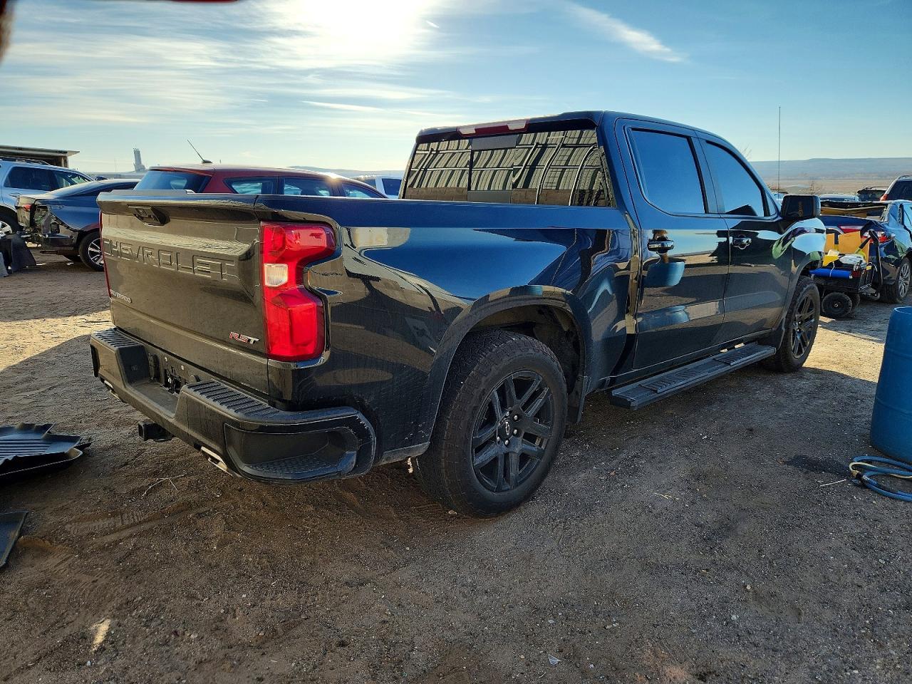 2024 CHEVROLET Silverado