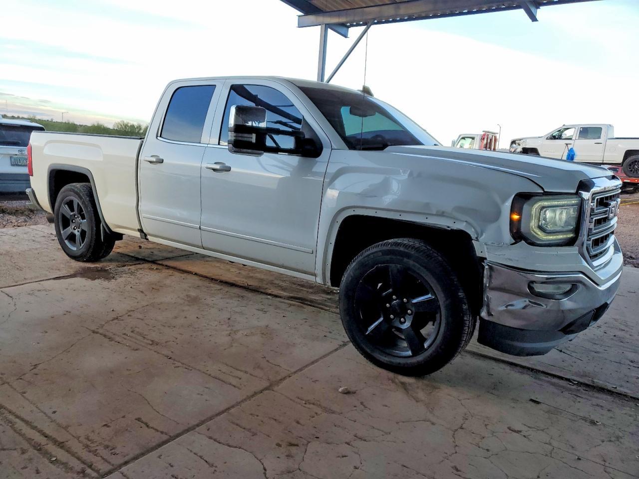 2016 GMC Sierra