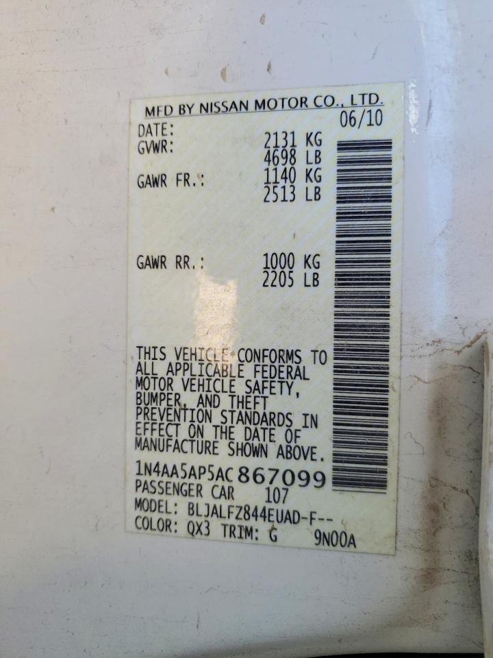2010 NISSAN Maxima