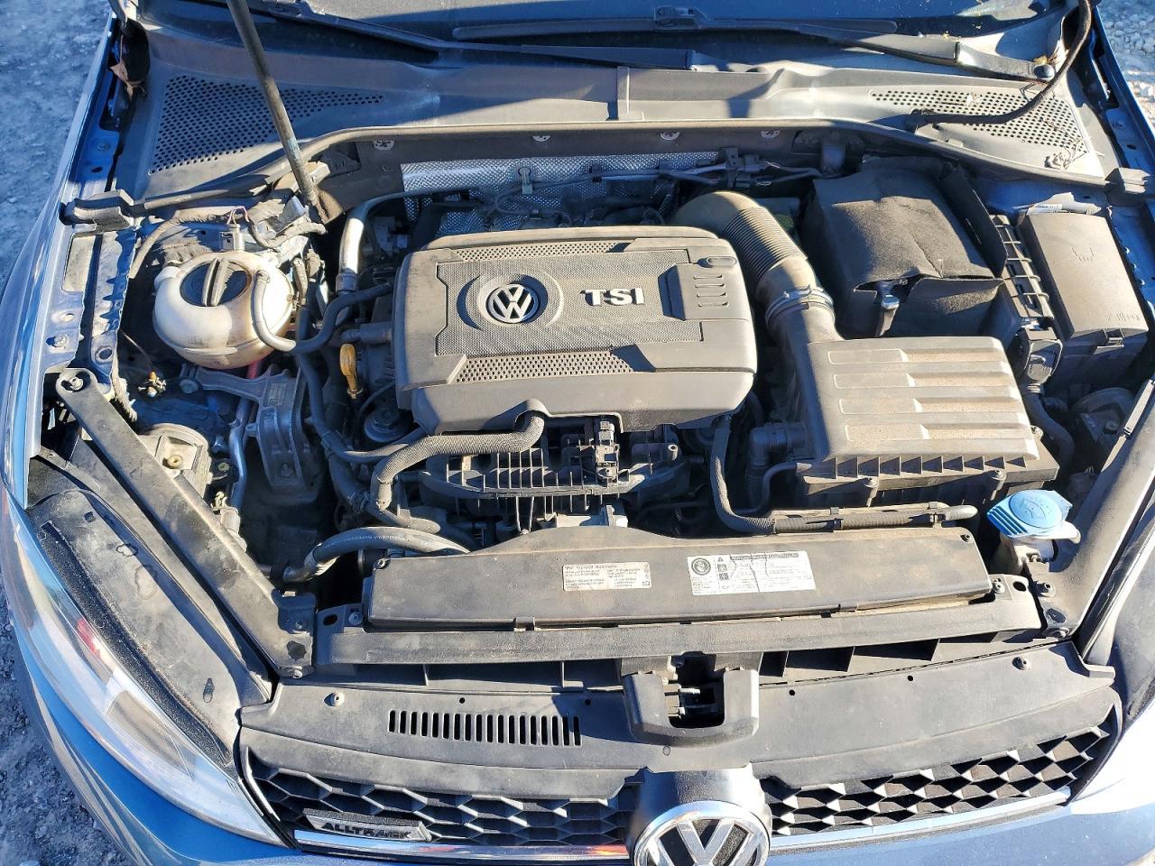 2017 VOLKSWAGEN Golf Alltrack