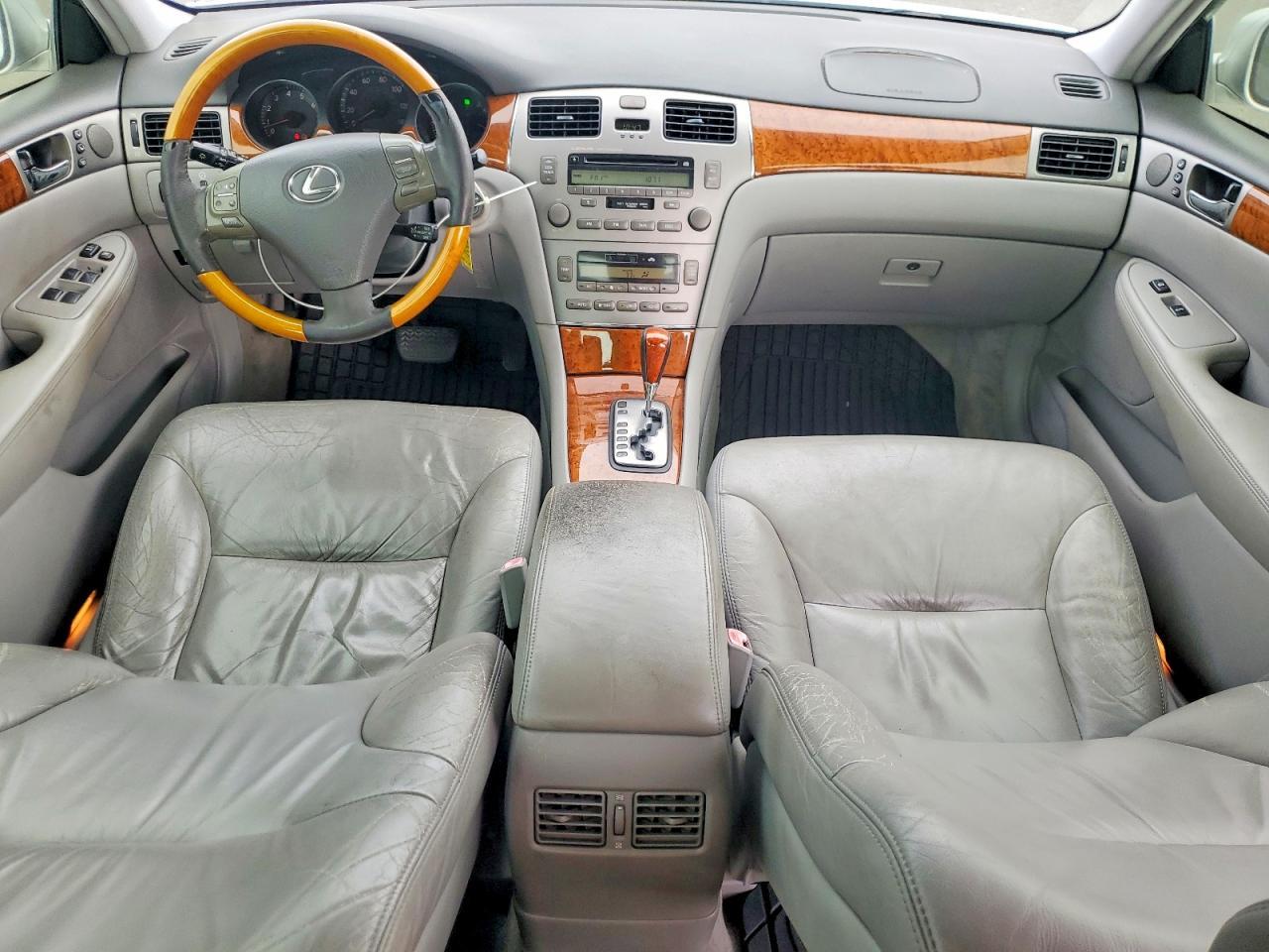 2005 LEXUS ES 330