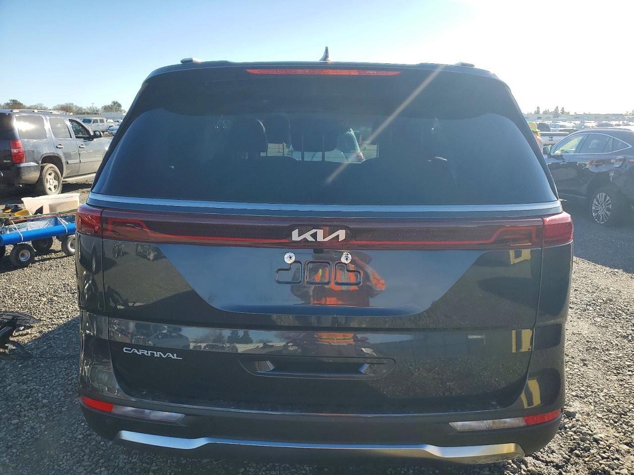 2024 KIA Carnival