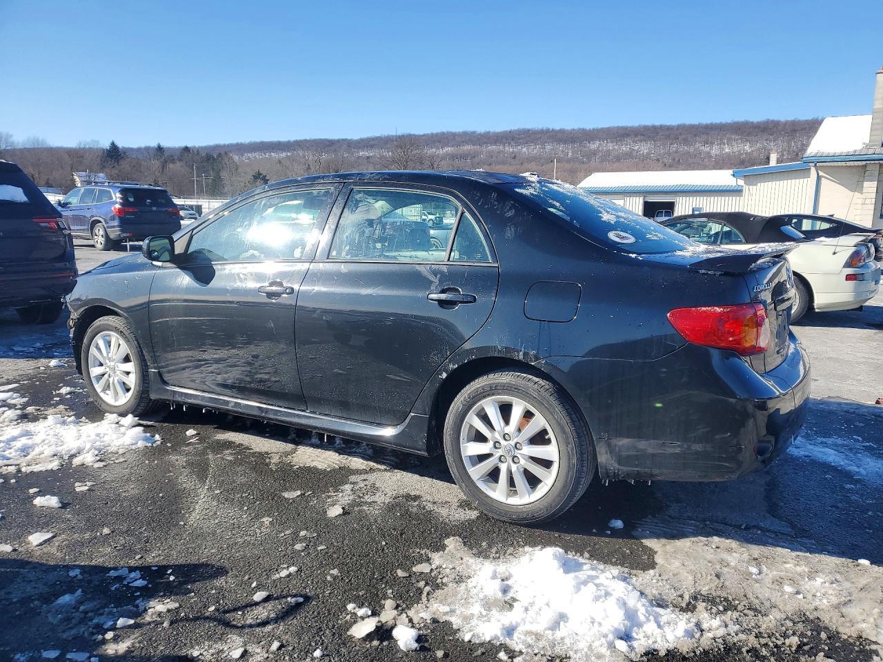 2010 TOYOTA COROLLA