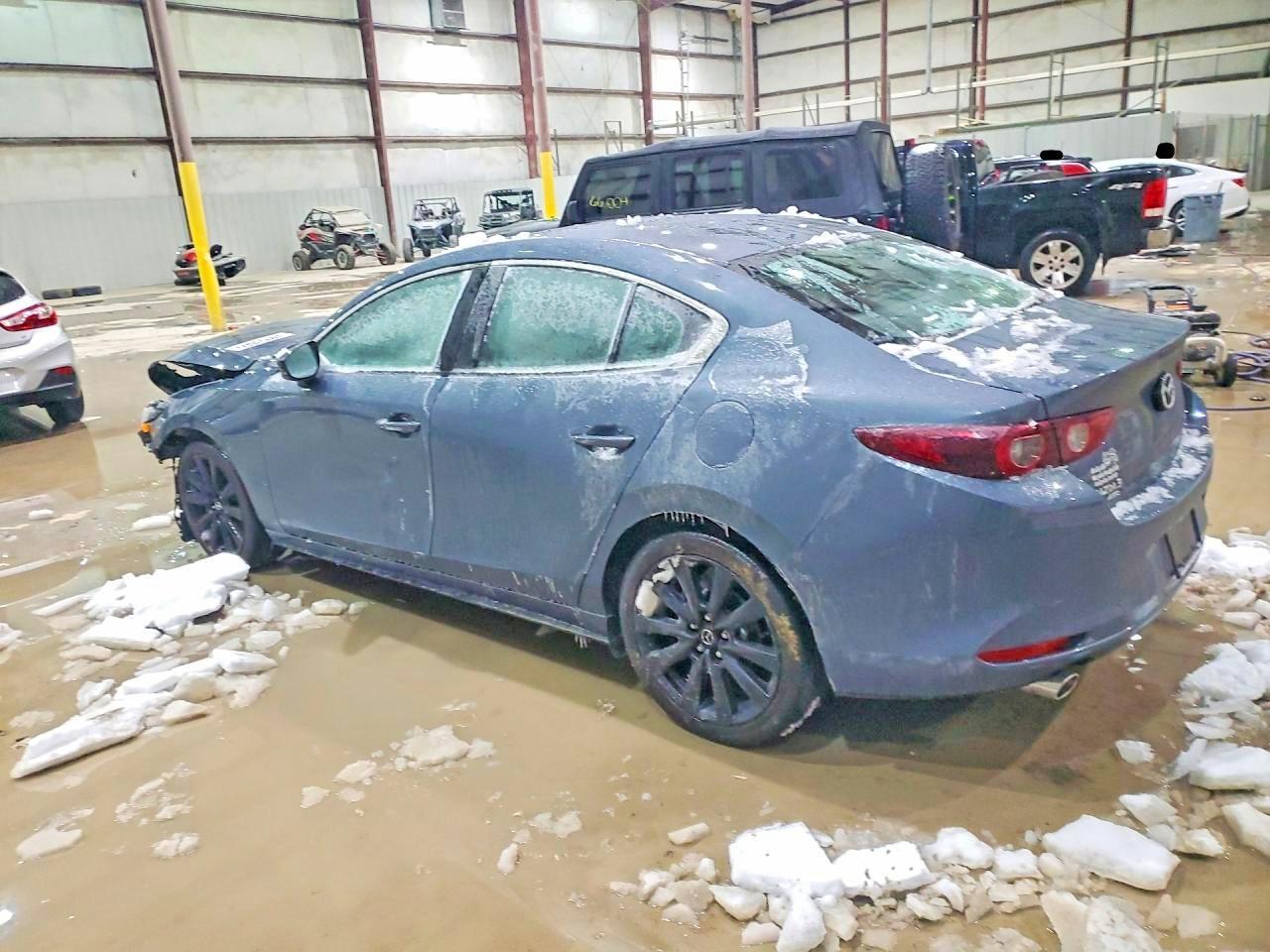 2025 MAZDA 3