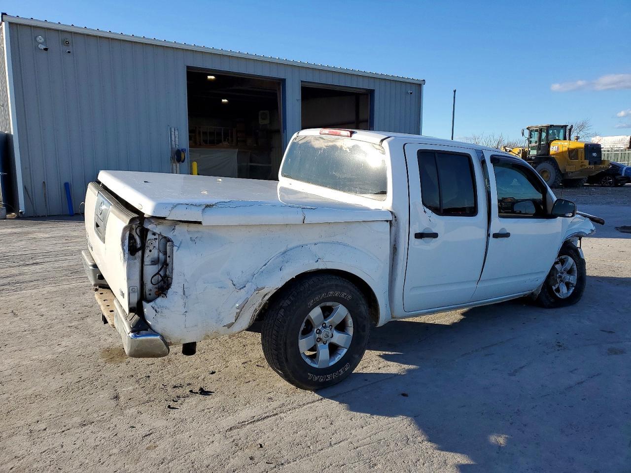 2012 NISSAN Frontier