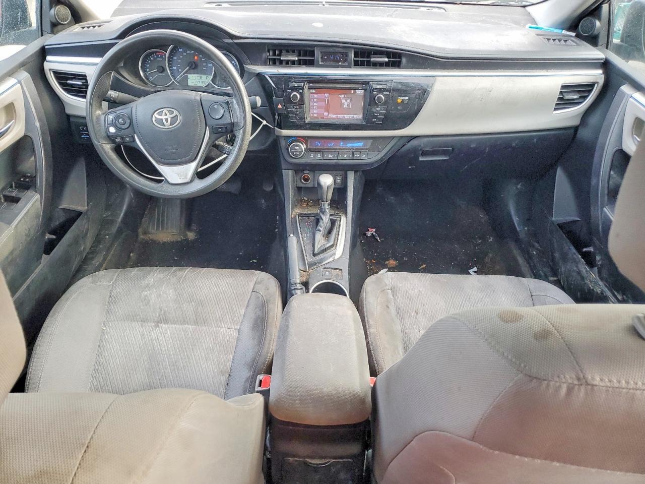 2015 TOYOTA COROLLA