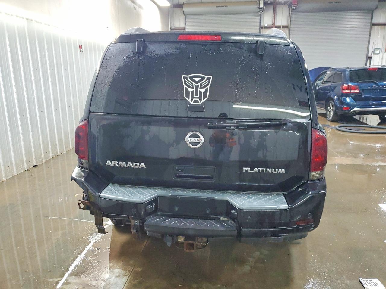 2010 NISSAN Armada