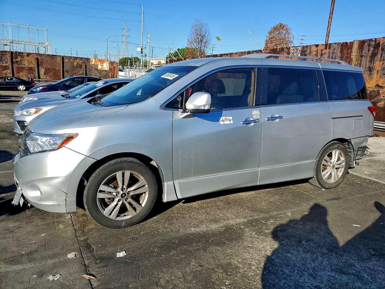 2014 NISSAN Quest