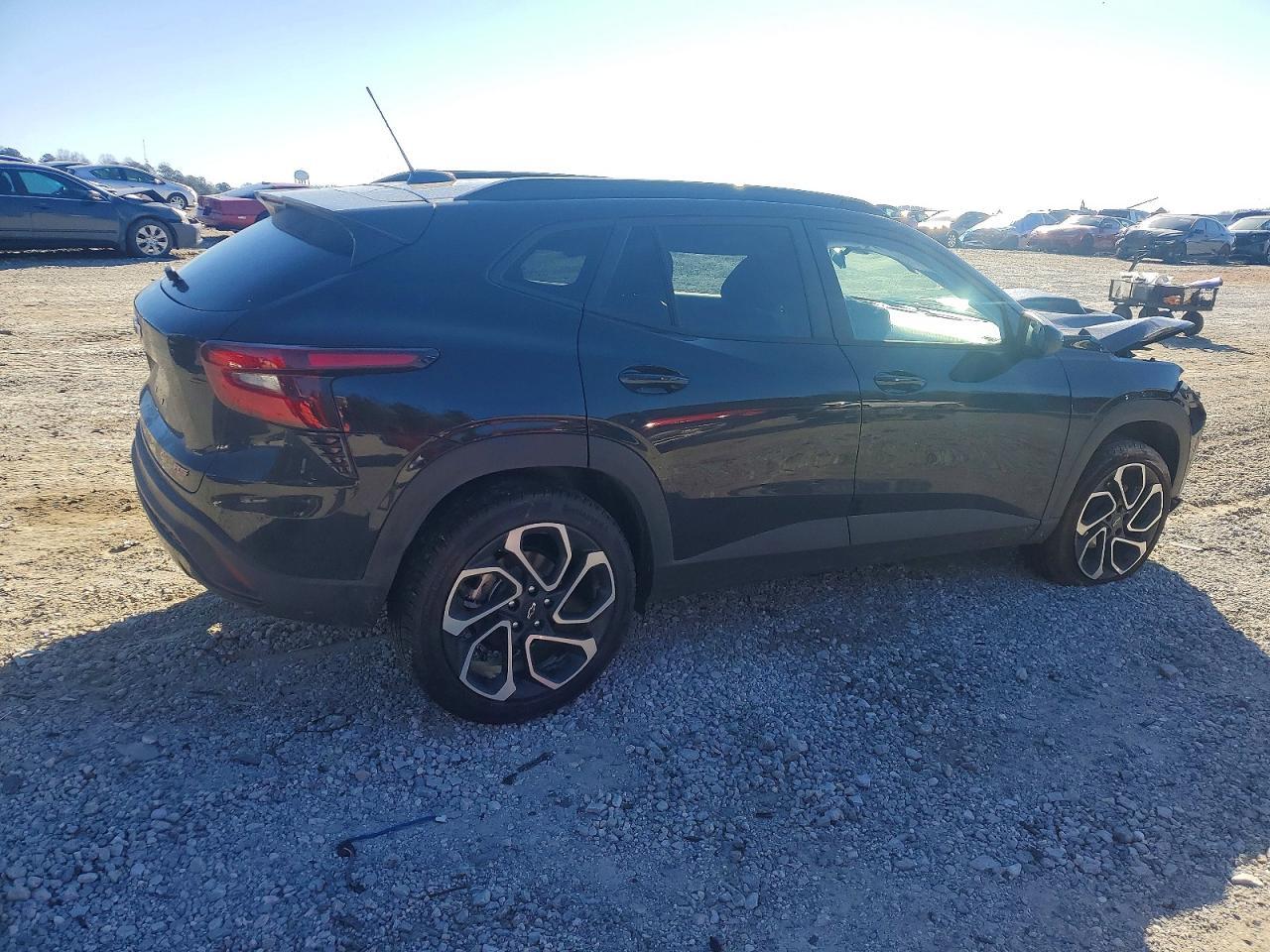 2025 CHEVROLET TRAX