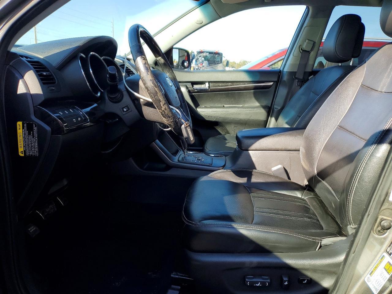 2012 KIA SORENTO