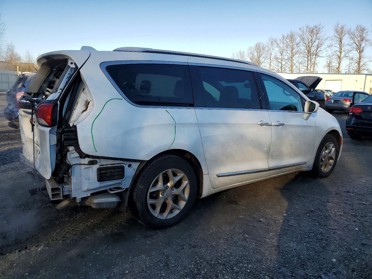 2020 CHRYSLER Pacifica