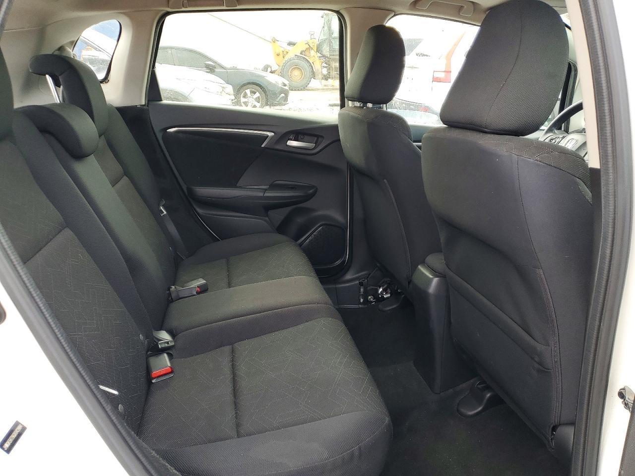 2016 HONDA FIT