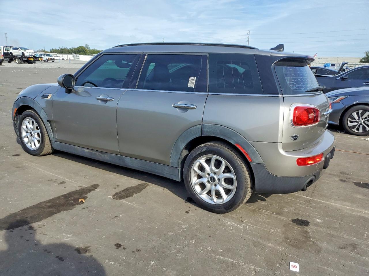 2016 MINI Cooper Clubman