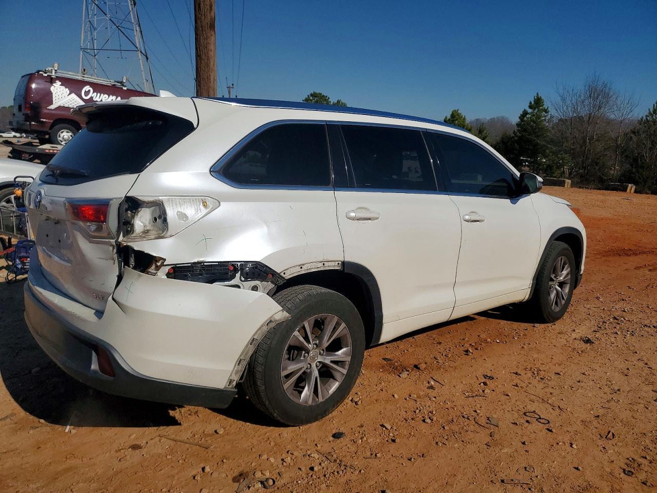 2015 TOYOTA HIGHLANDER