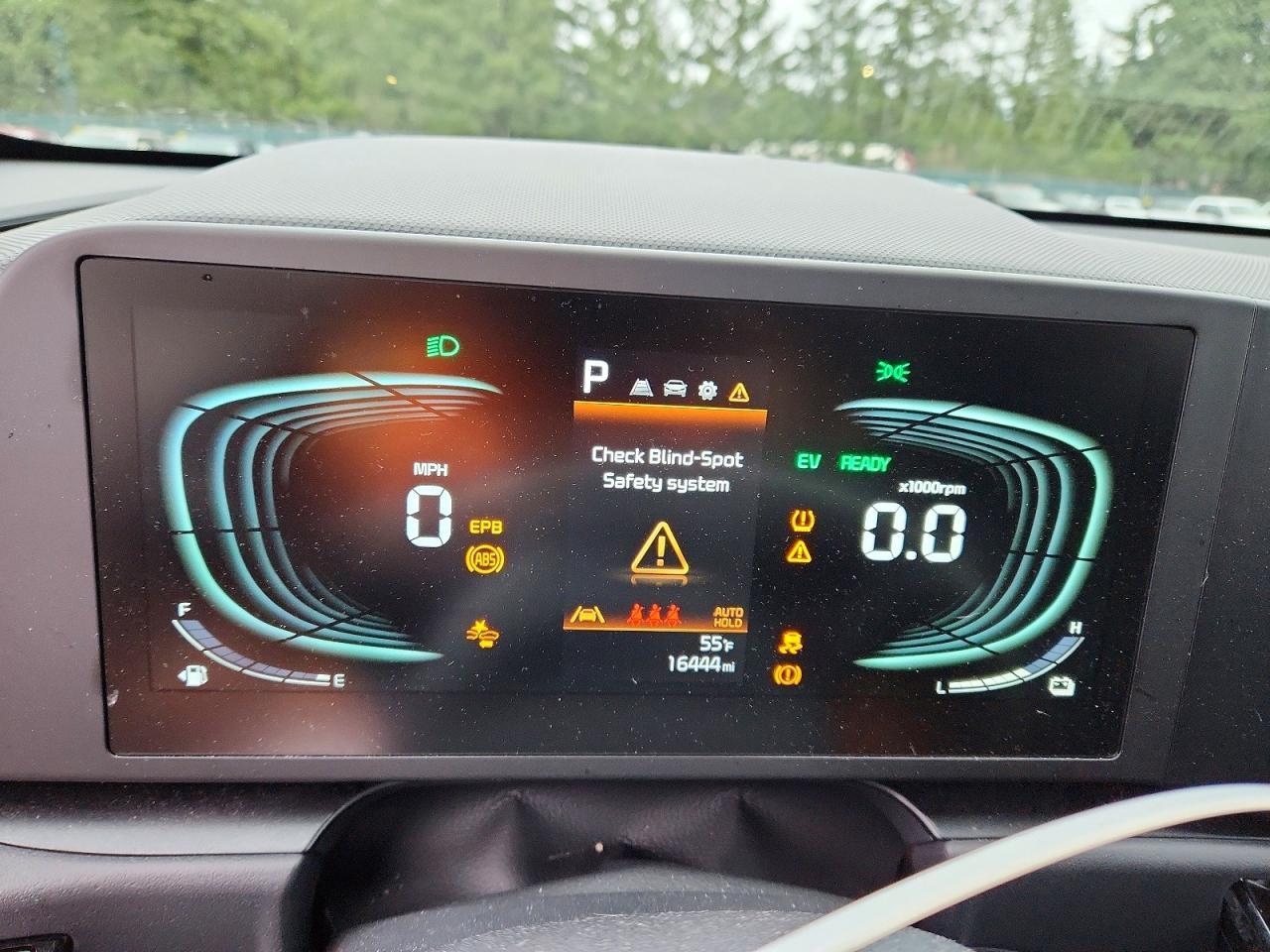 2025 KIA Niro
