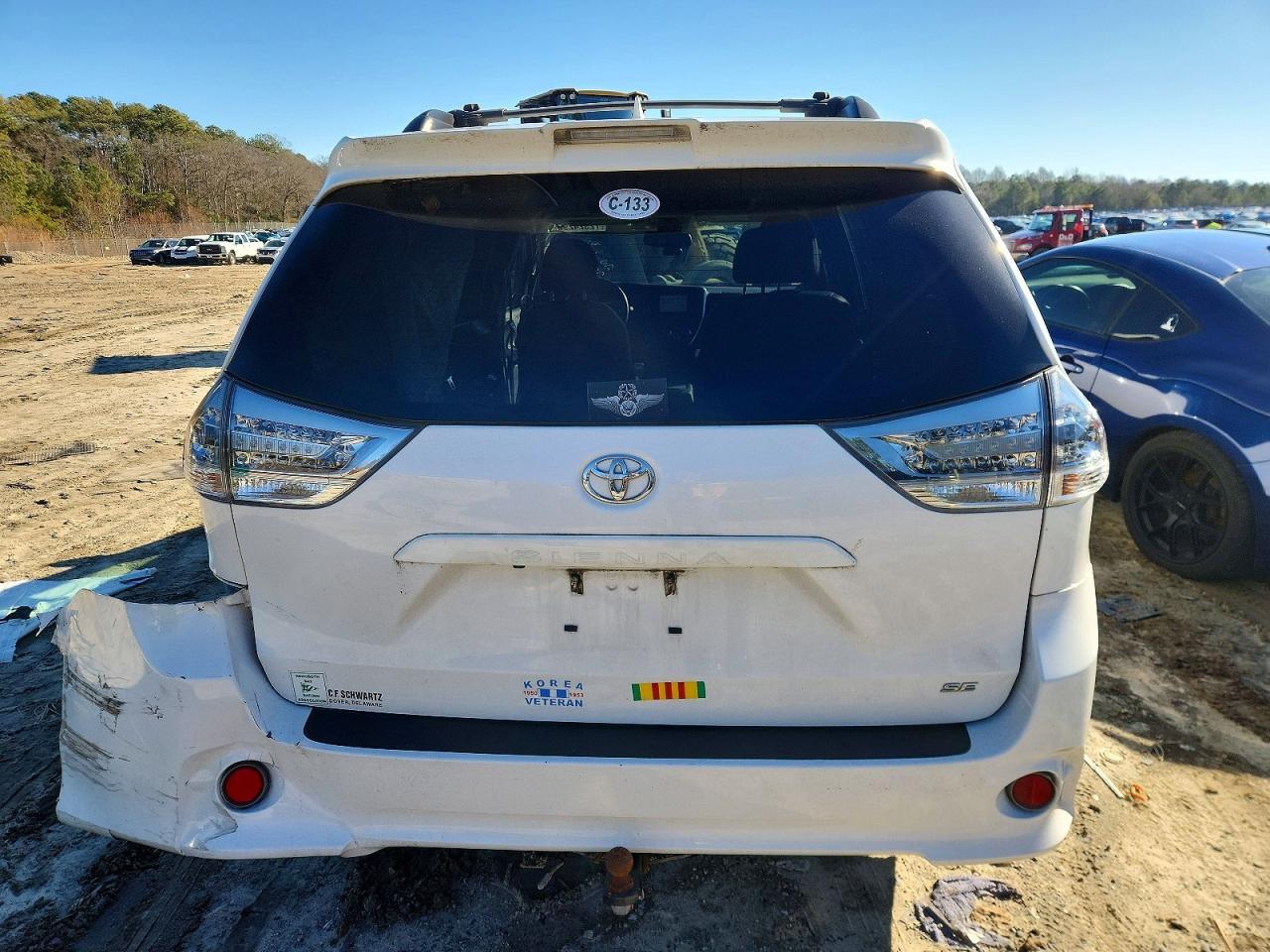 2018 TOYOTA SIENNA