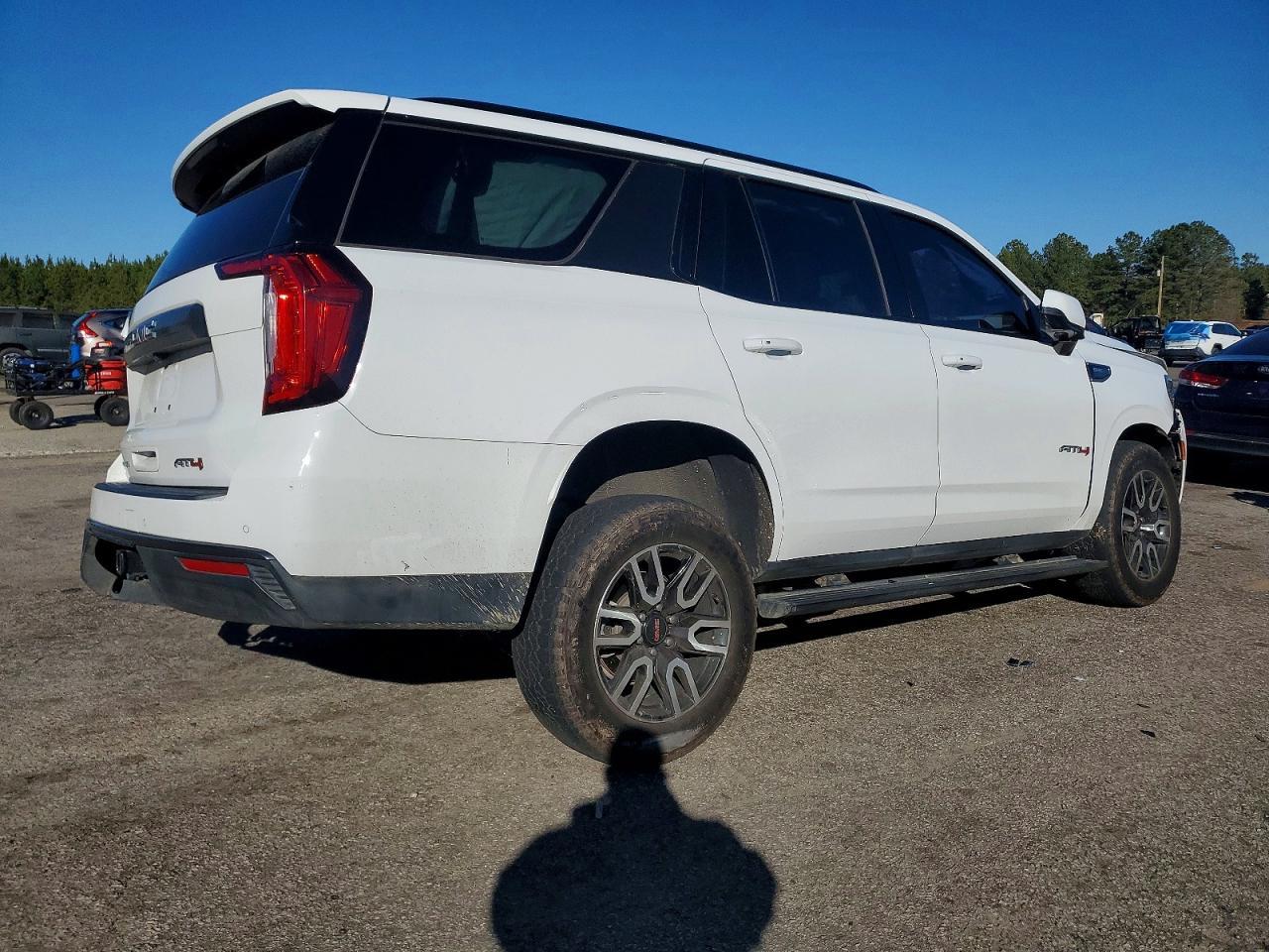 2021 GMC Yukon