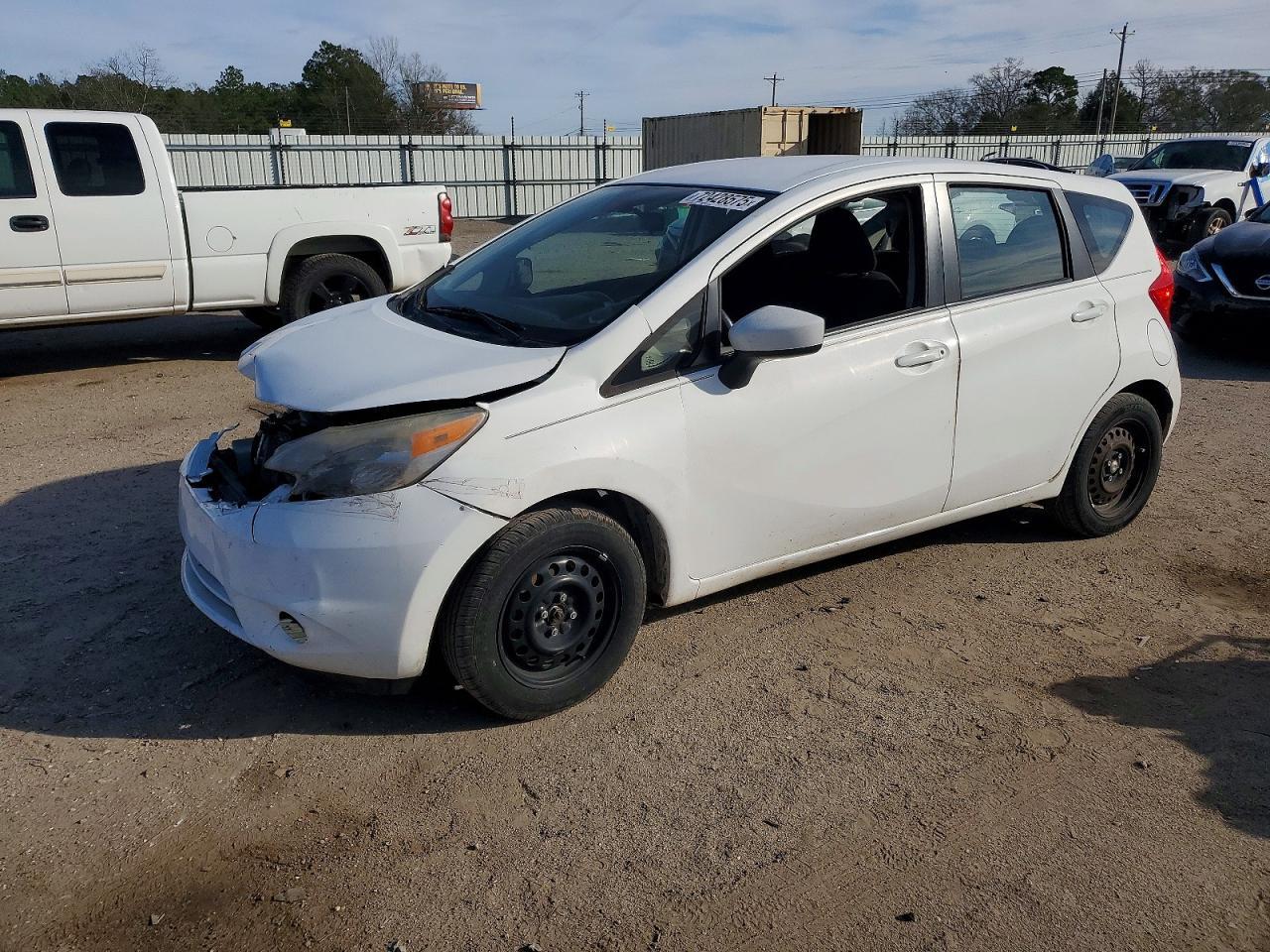 2015 NISSAN Versa Note
