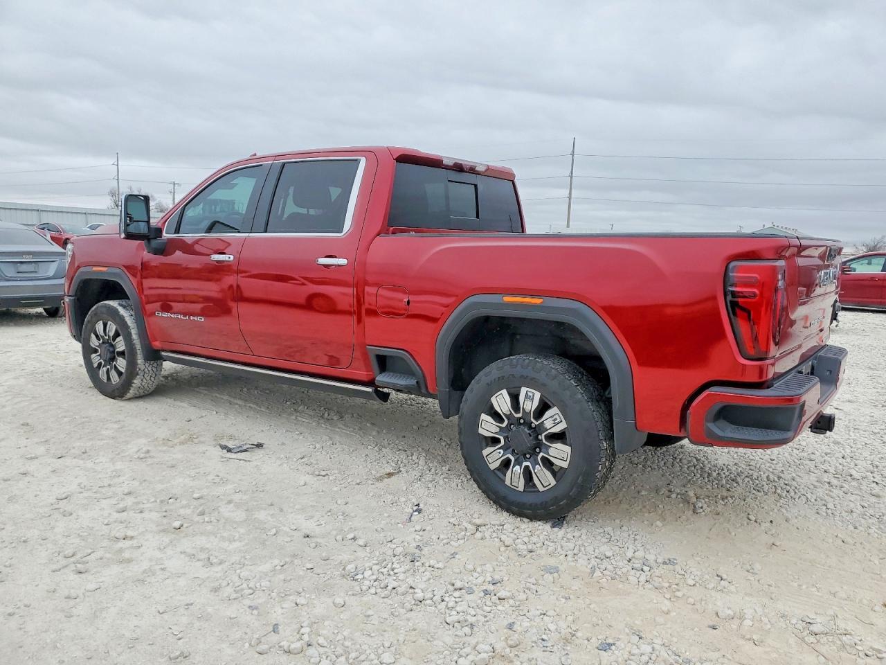 2024 GMC Sierra