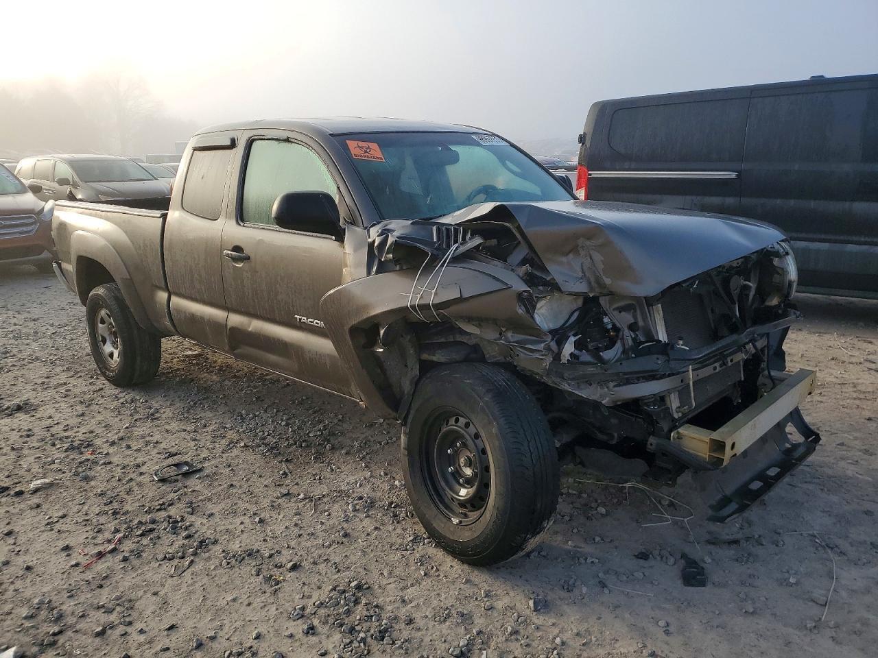 2012 TOYOTA TACOMA