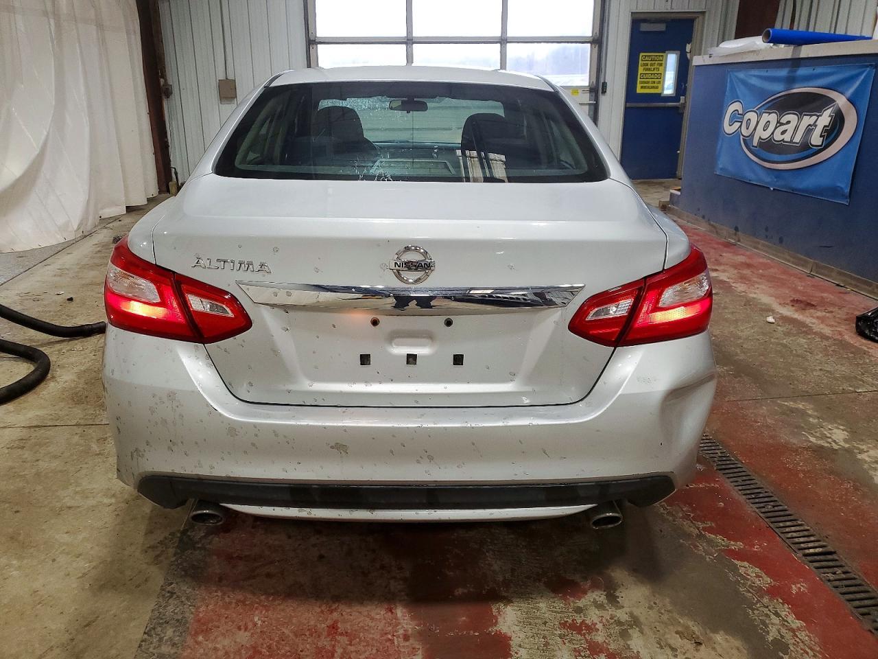 2017 NISSAN ALTIMA